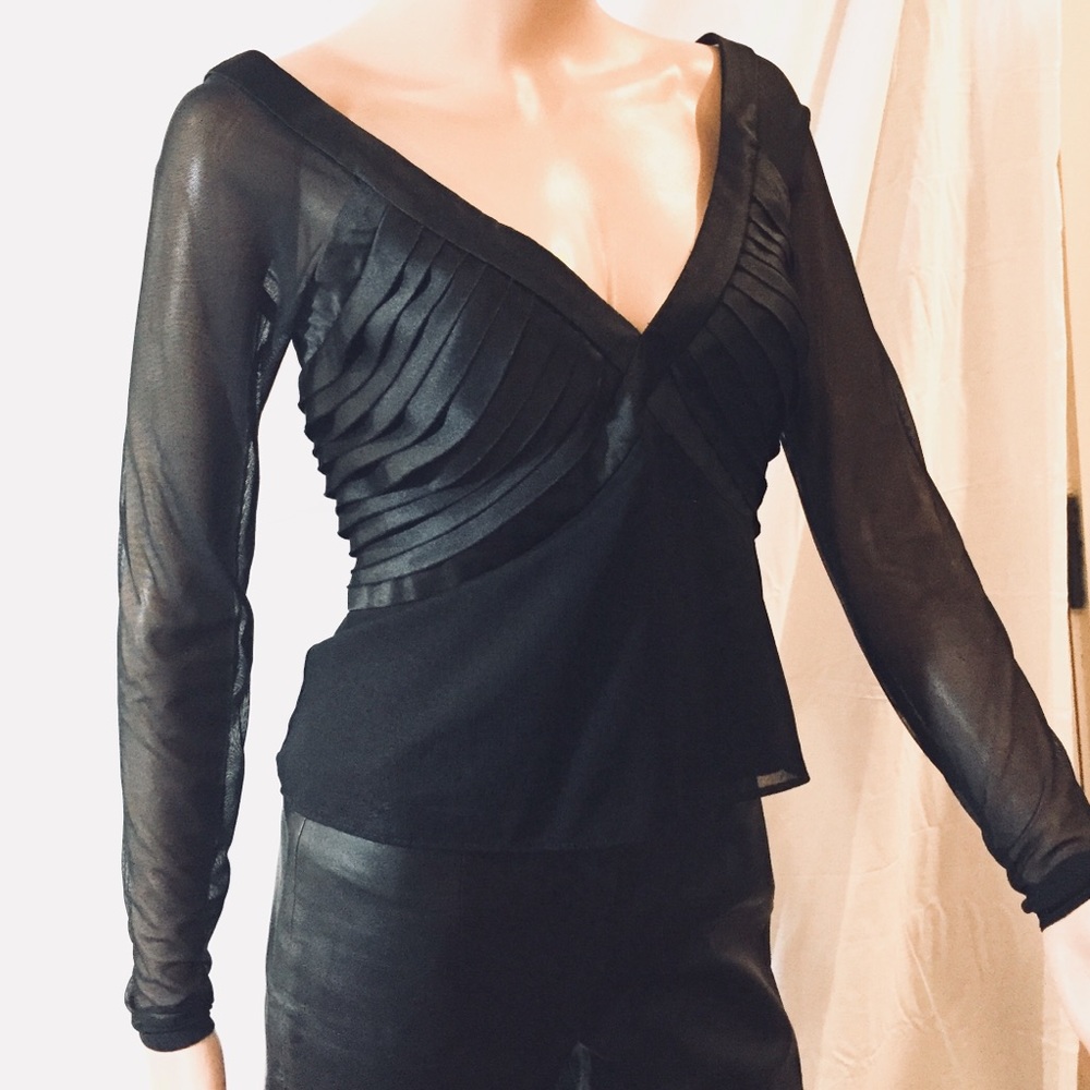 Tadashi shoji sheer sleeve blouse top